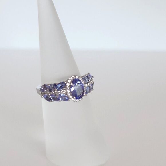 Tanzanite and Zircon Ring Size 5 - Picture 4 of 8